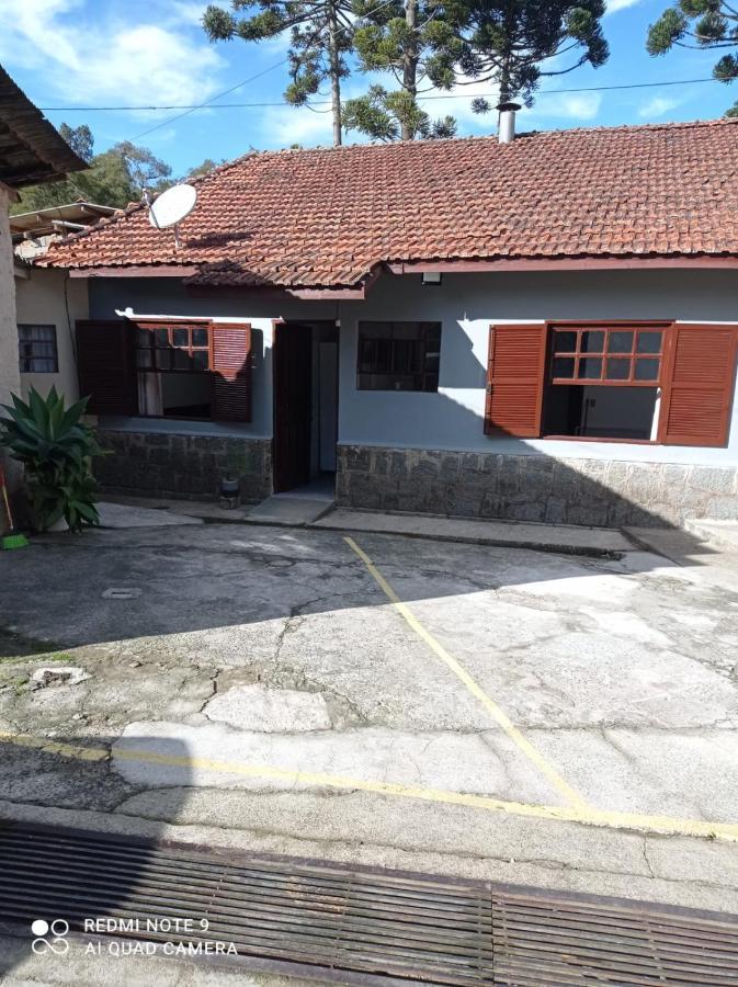 Casa Recanto 2 Campos do Jordão Esterno foto